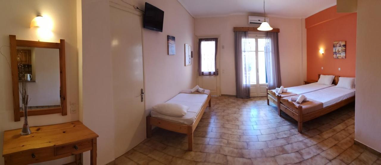 Elli Marina Studios And Apartments Benitses  Ngoại thất bức ảnh