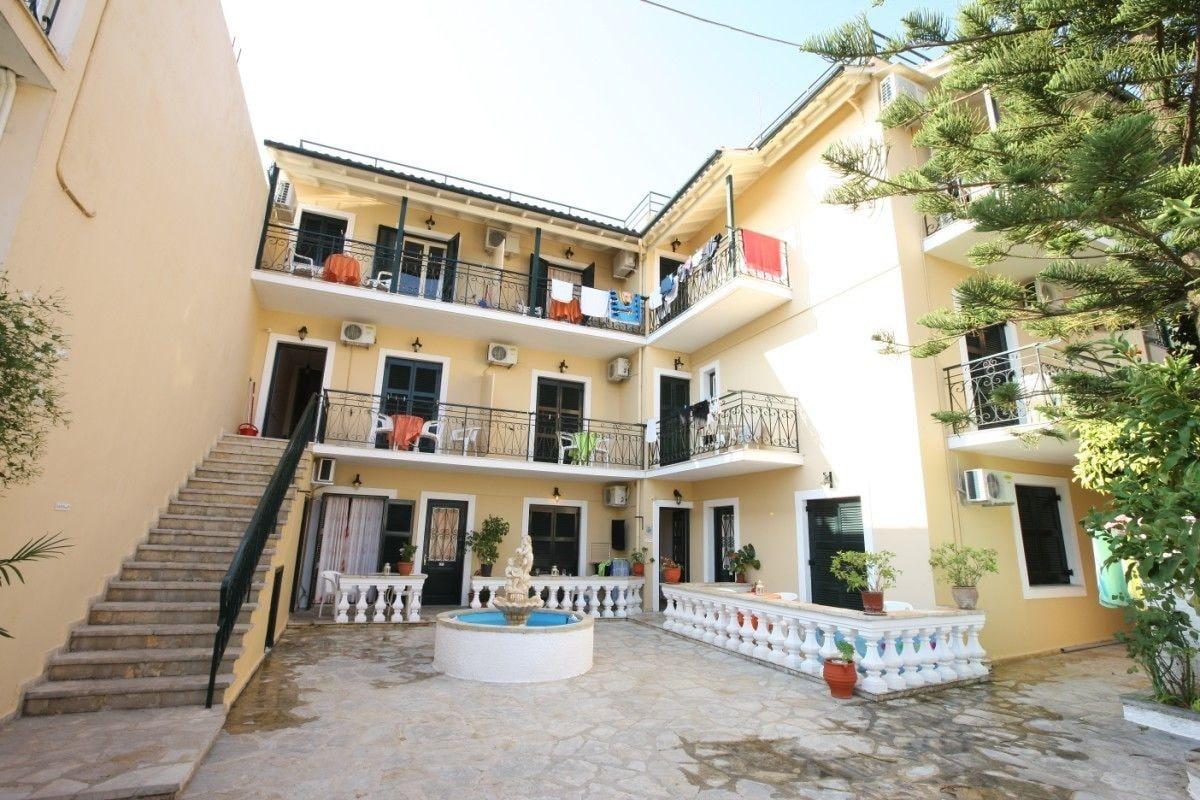 Elli Marina Studios And Apartments Benitses  Ngoại thất bức ảnh