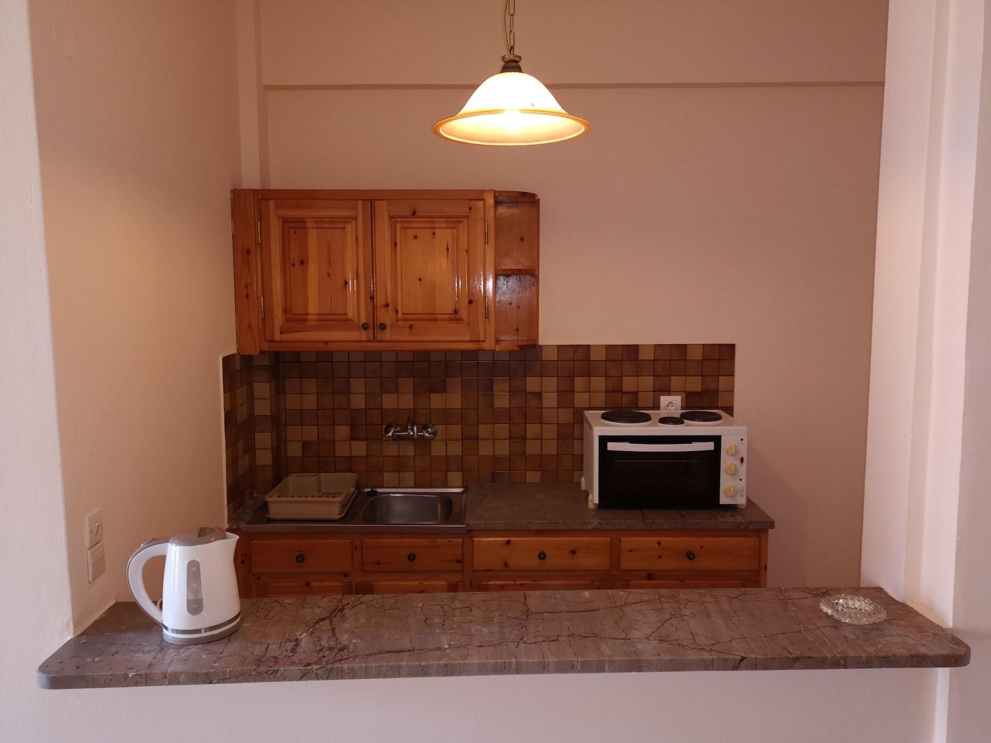 Elli Marina Studios And Apartments Benitses  Ngoại thất bức ảnh