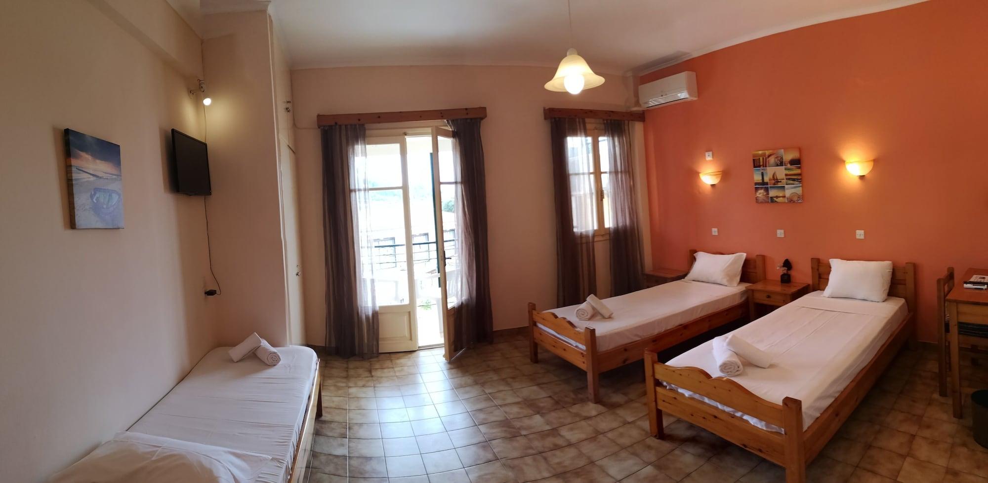 Elli Marina Studios And Apartments Benitses  Ngoại thất bức ảnh